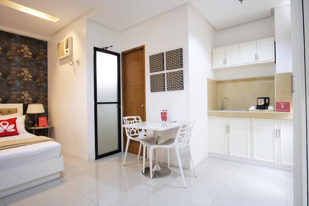 Zen Rooms Pasay Airport Road Paranaque City Екстер'єр фото