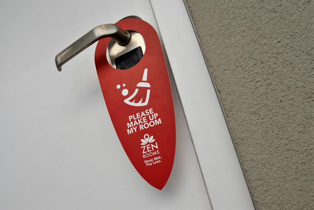 Zen Rooms Pasay Airport Road Paranaque City Екстер'єр фото